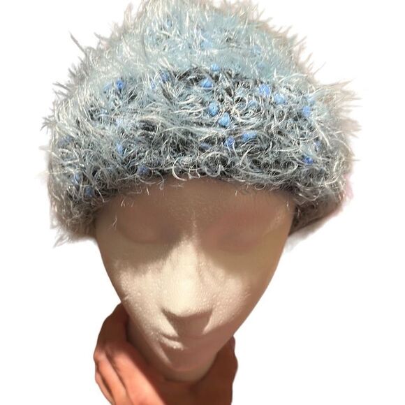 ladies Blue & White Fluffy Soft Wool Cap Hat Beanie - Picture 1 of 8
